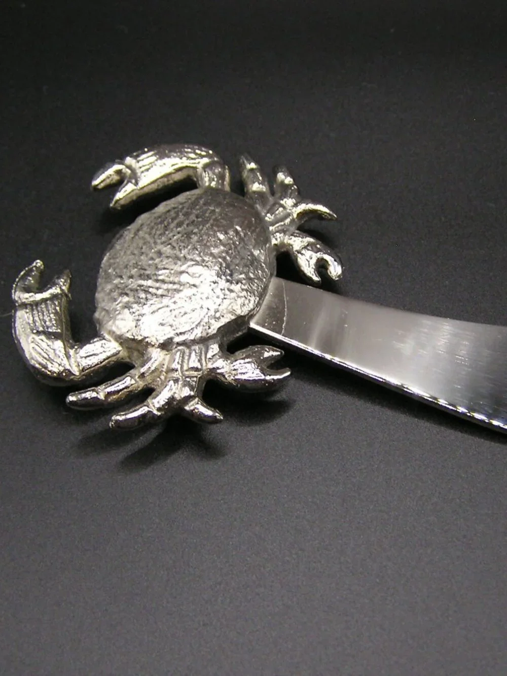 Crab Condiment Dish and Spreader